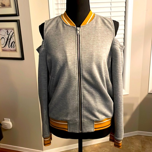 Trouvé Cold Shoulder Knit Bomber Jacket size small grey - Picture 1 of 9